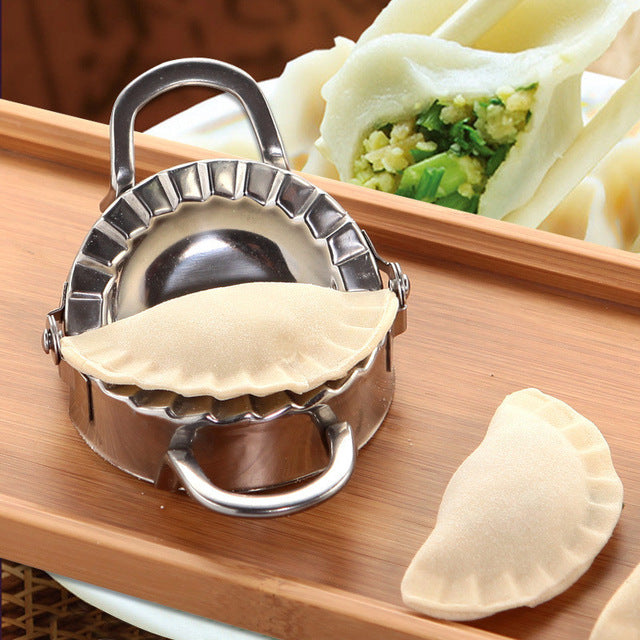 New Kitchen Tools Dumpling Jiaozi Maker Mould